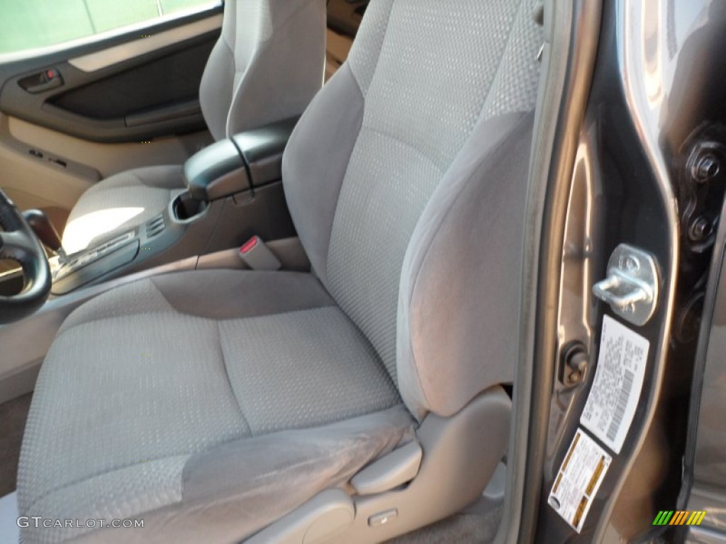 2004 4Runner SR5 - Galactic Gray Mica / Stone photo #31