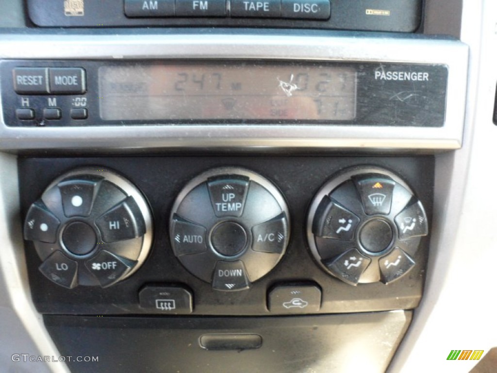 2004 4Runner SR5 - Galactic Gray Mica / Stone photo #39