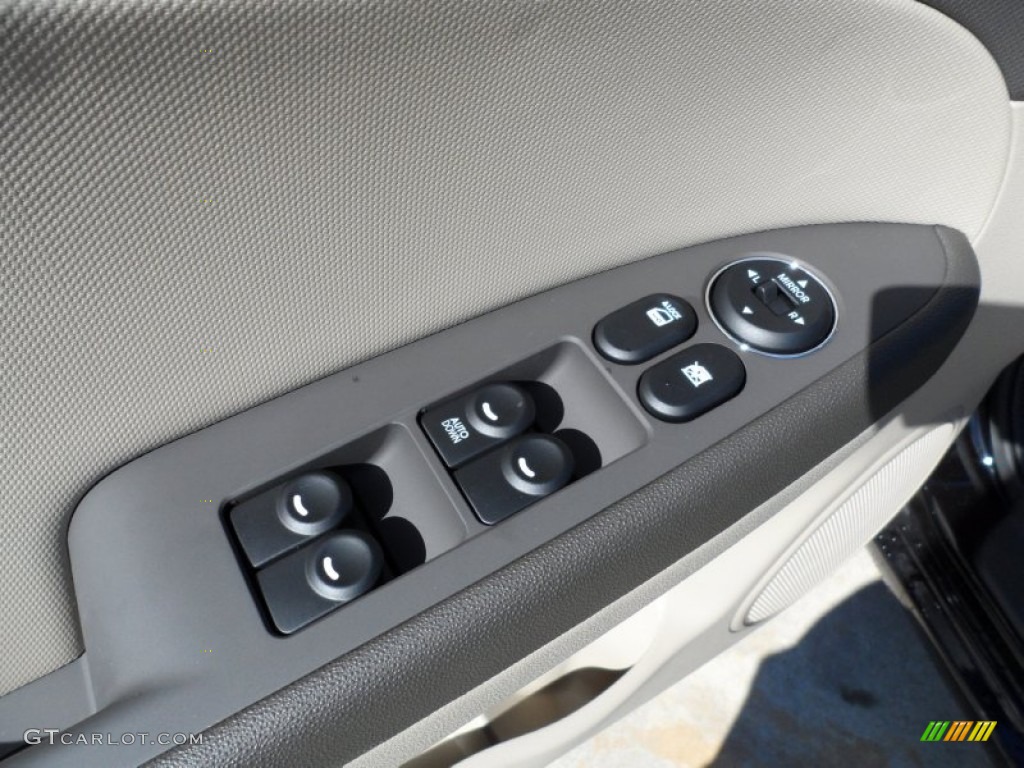 2012 Elantra GLS Touring - Black Noir Pearl / Beige photo #23