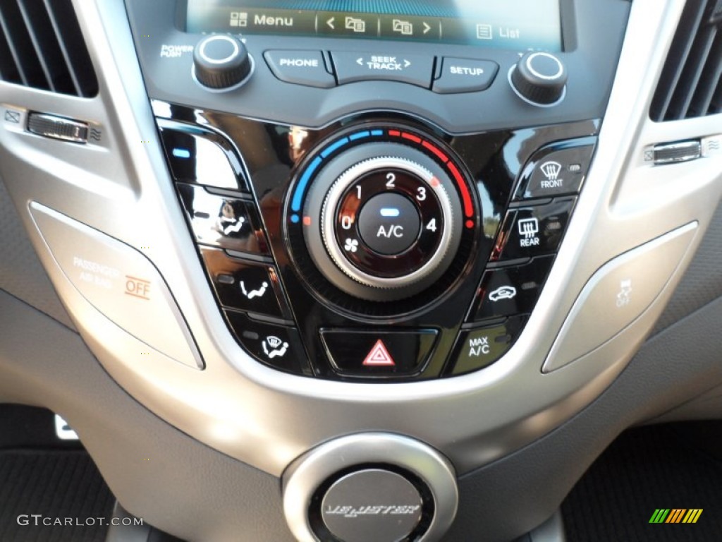 2012 Hyundai Veloster Standard Veloster Model Controls Photo #54954097