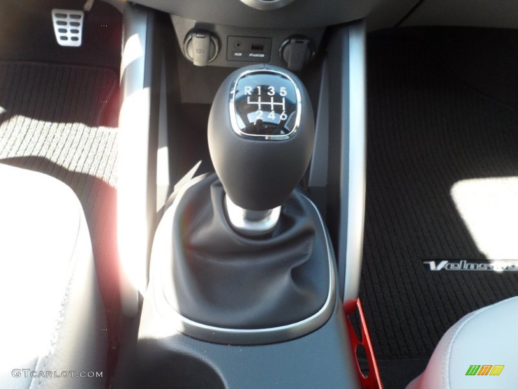 2012 Hyundai Veloster Standard Veloster Model 6 Speed Manual Transmission Photo #54954115