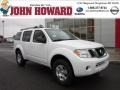 Avalanche White - Pathfinder S 4x4 Photo No. 1