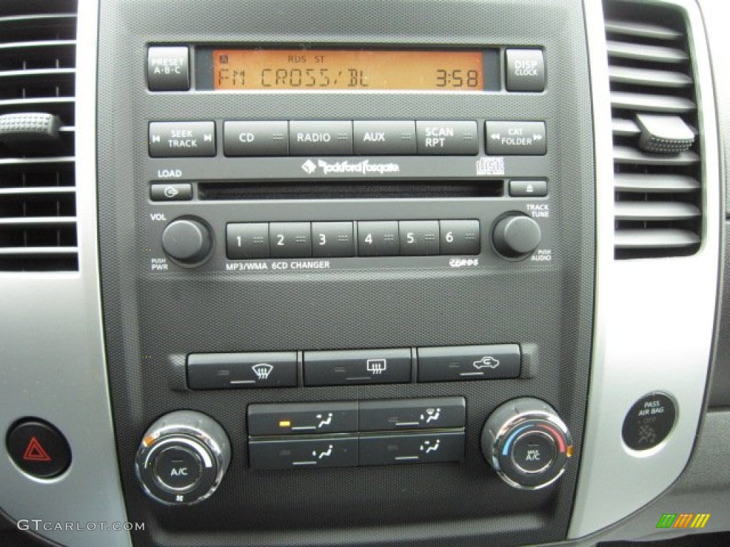 2012 Nissan Xterra Pro-4X 4x4 Controls Photo #54954517