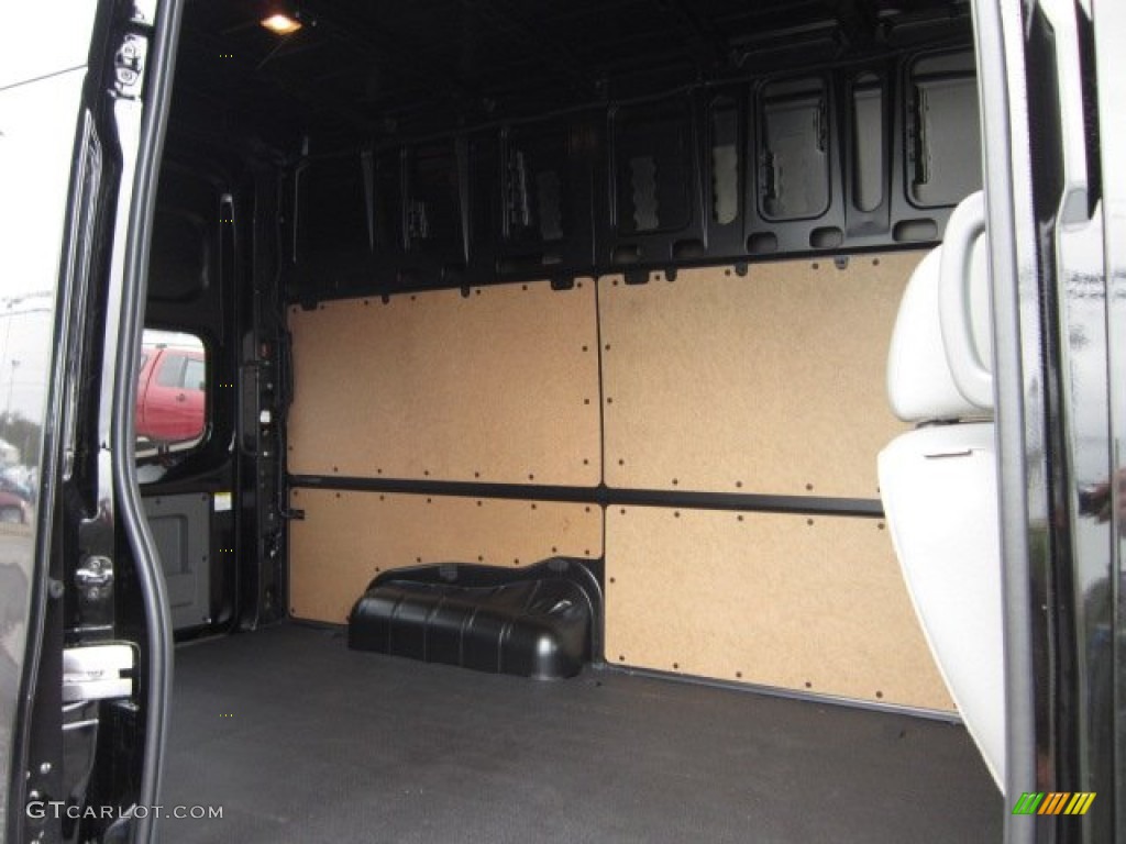 2012 Nissan NV 2500 HD SV High Roof Trunk Photo #54955000
