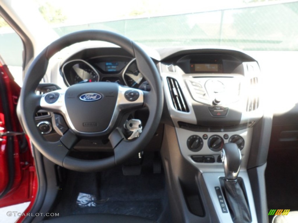 2012 Ford Focus SE SFE Sedan Charcoal Black Dashboard Photo #54955086