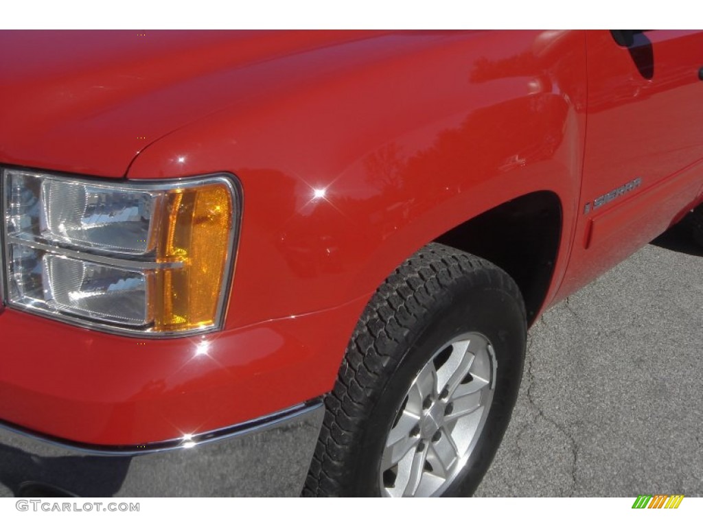 2007 Sierra 1500 SLE Regular Cab 4x4 - Fire Red / Dark Titanium/Light Titanium photo #3