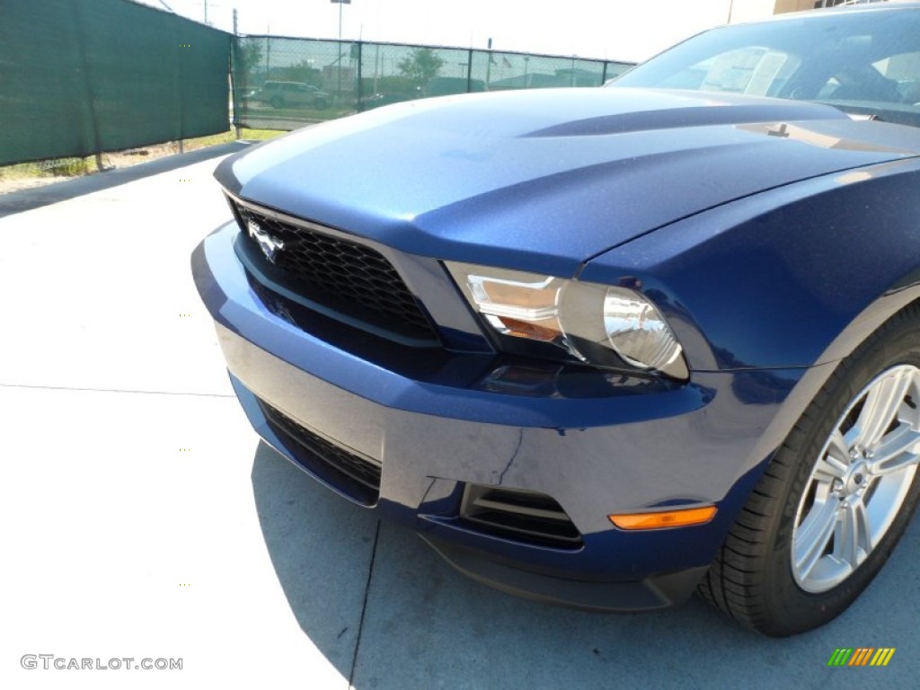 2012 Mustang V6 Coupe - Kona Blue Metallic / Charcoal Black photo #10