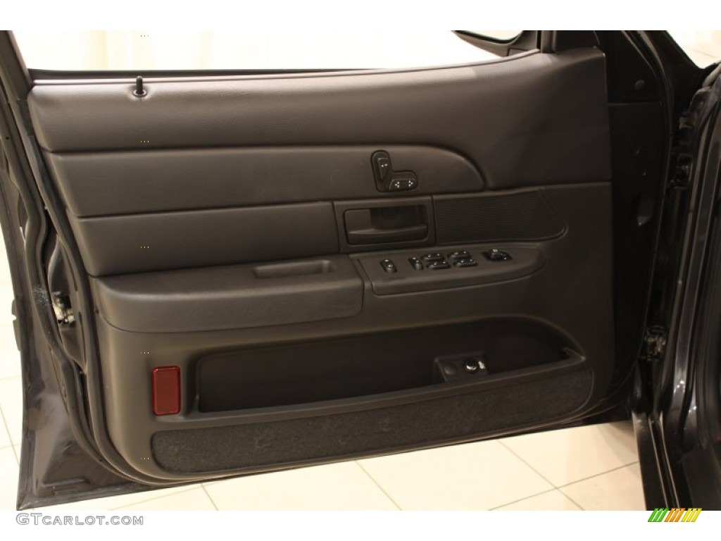 2004 Crown Victoria LX - Midnight Grey Metallic / Dark Charcoal photo #6