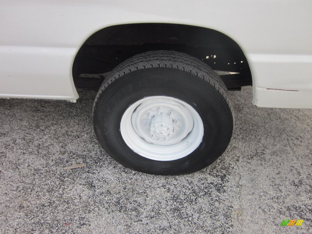 2001 Ford E Series Van E350 Super Duty Armored Van Wheel Photo #54960016
