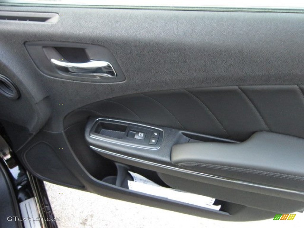 2011 Dodge Charger R/T Mopar '11 Black/Mopar Blue Door Panel Photo #54961147
