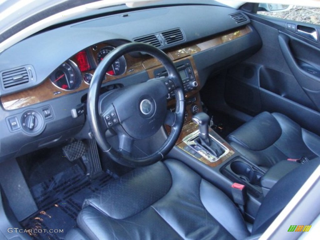 Black Interior 2007 Volkswagen Passat 3.6 4Motion Wagon Photo #54961204