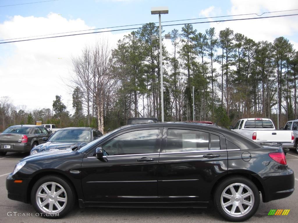 2007 Sebring Touring Sedan - Brilliant Black Crystal Pearl / Dark Khaki/Light Graystone photo #2