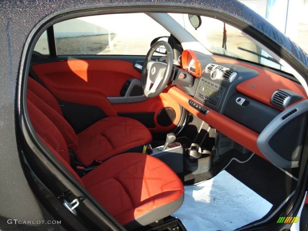 Design Red Interior 2008 Smart fortwo passion coupe Photo #54968393