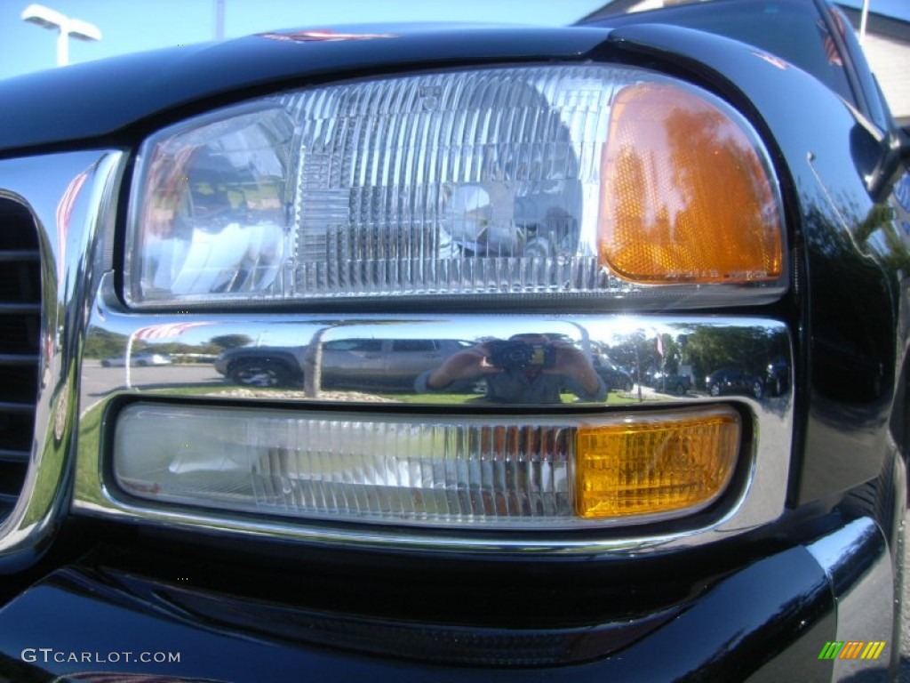 2004 Yukon SLE 4x4 - Onyx Black / Pewter/Dark Pewter photo #9