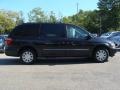 Brilliant Black Crystal Pearlcoat - Town & Country Touring Photo No. 7