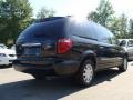 Brilliant Black Crystal Pearlcoat - Town & Country Touring Photo No. 8