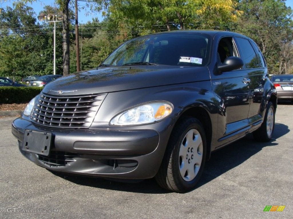 2004 PT Cruiser  - Graphite Metallic / Dark Slate Gray photo #4