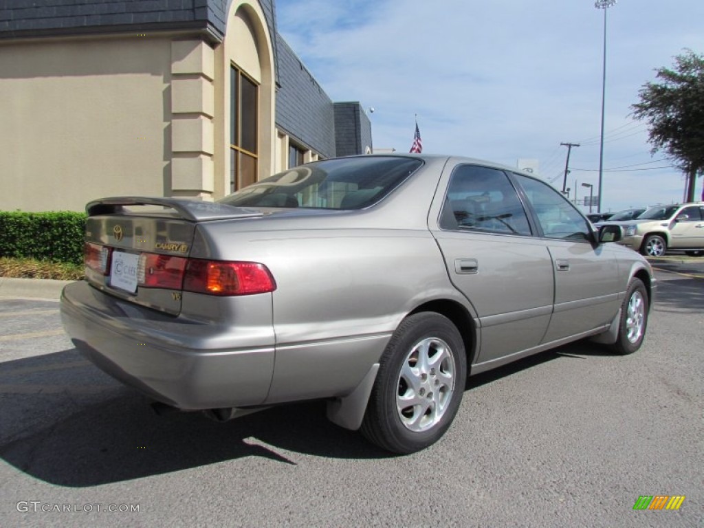 2001 Camry LE V6 - Antique Sage Pearl / Gray photo #3