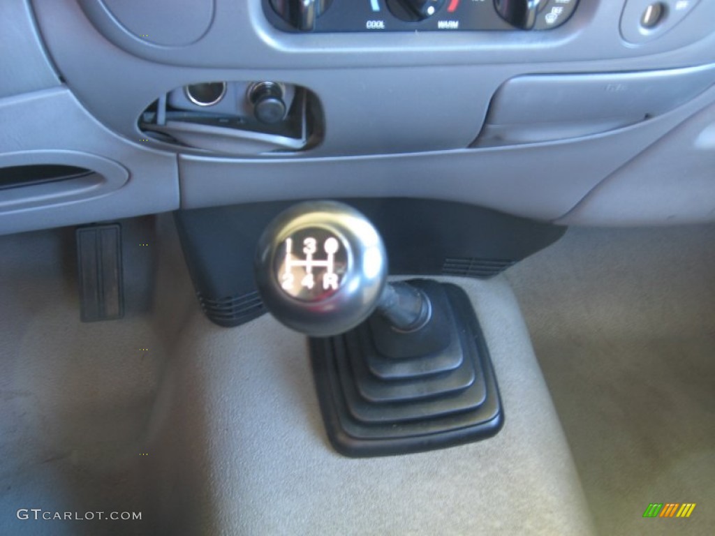 1997 F150 XL Regular Cab - Bright Red / Medium Prairie Tan photo #22