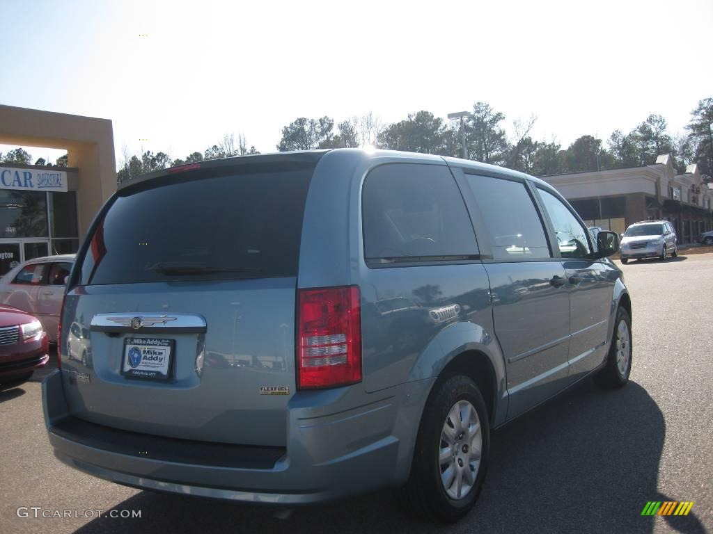 2008 Town & Country LX - Clearwater Blue Pearlcoat / Medium Slate Gray/Light Shale photo #12