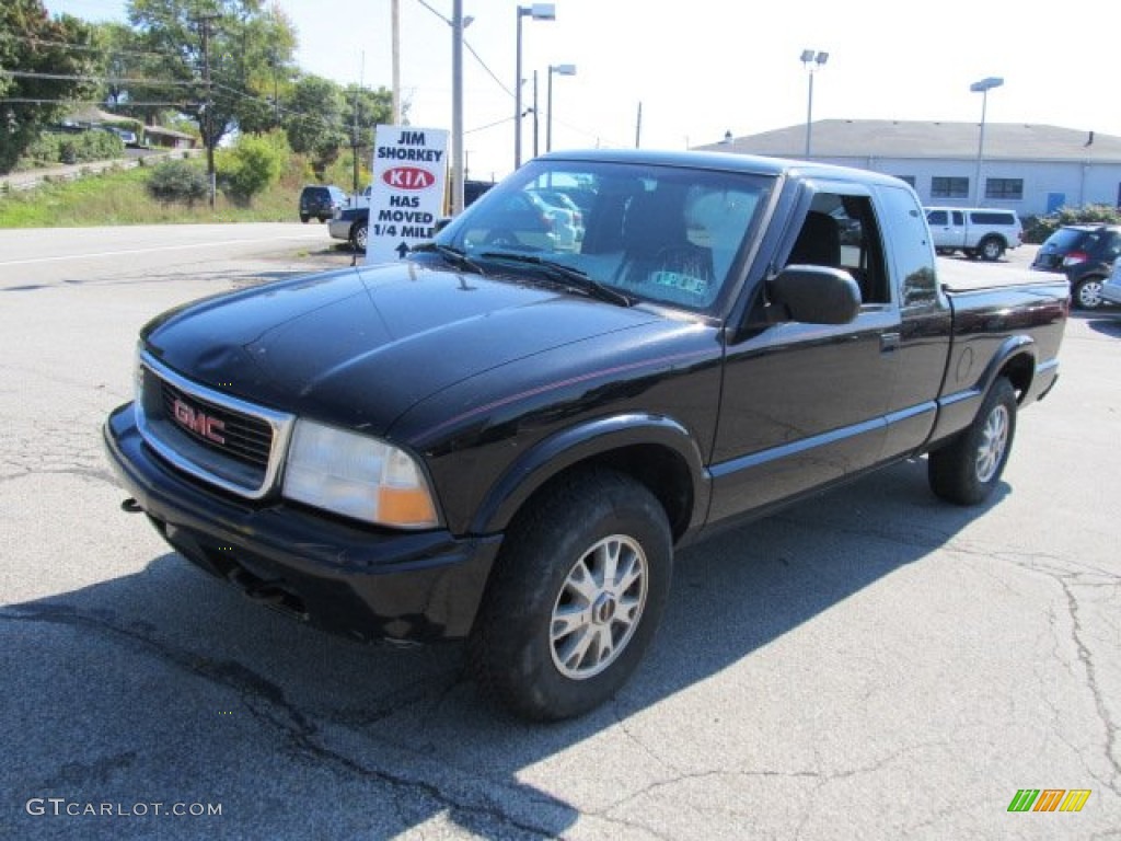 2002 Sonoma SLS Extended Cab 4x4 - Onyx Black / Graphite photo #7