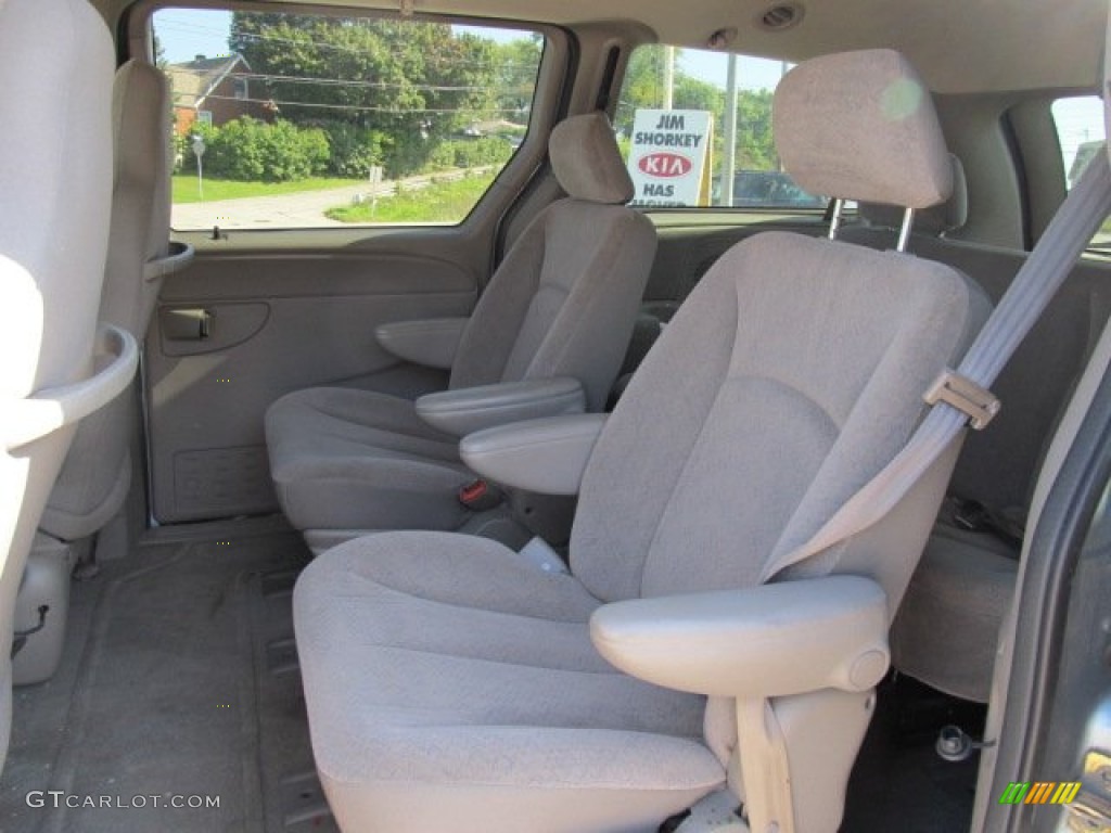2003 Town & Country LX - Butane Blue Pearl / Taupe photo #12