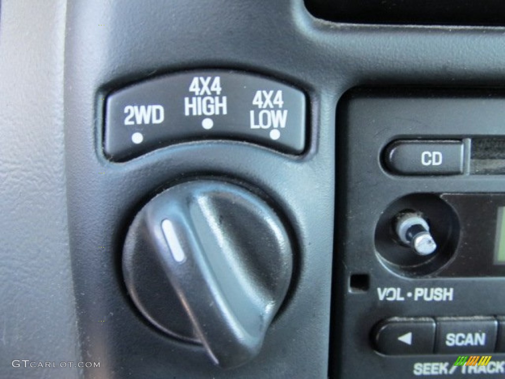 2004 Ford Ranger Edge Regular Cab 4x4 Controls Photo #54982243