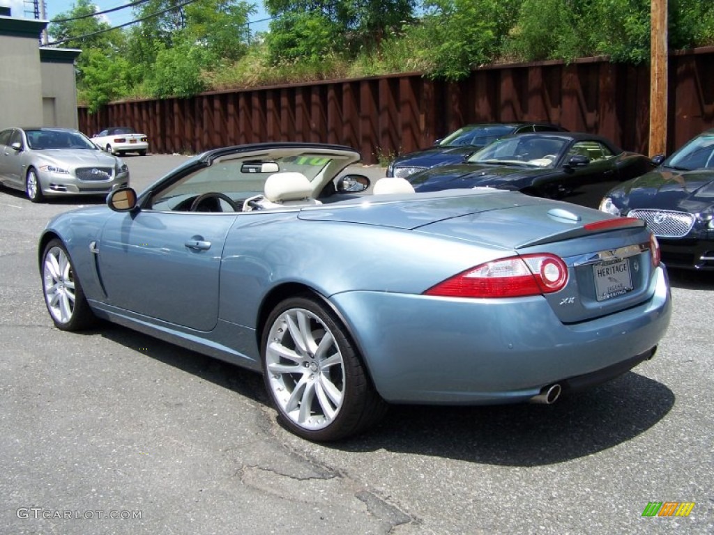 2007 XK XK8 Convertible - Frost Blue Metallic / Ivory/Slate photo #4