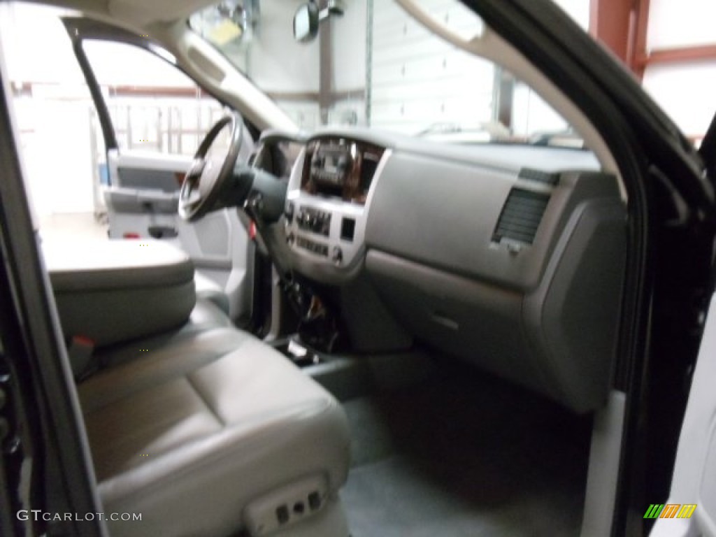 2008 Ram 3500 Laramie Quad Cab 4x4 Dually - Brilliant Black Crystal Pearl / Medium Slate Gray photo #21
