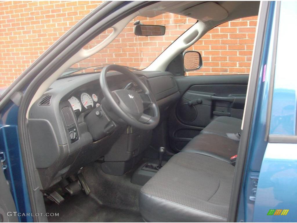 2005 Ram 1500 ST Quad Cab 4x4 - Atlantic Blue Pearl / Dark Slate Gray photo #9