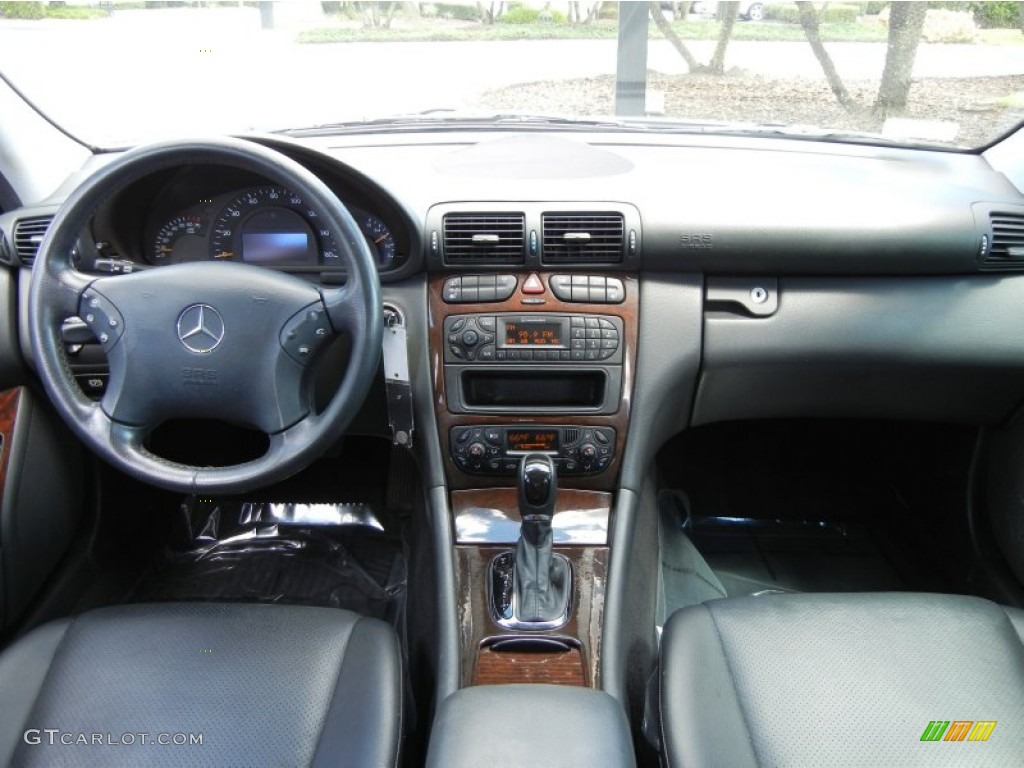 2003 Mercedes-Benz C 320 4Matic Sport Sedan Charcoal Dashboard Photo #54985394