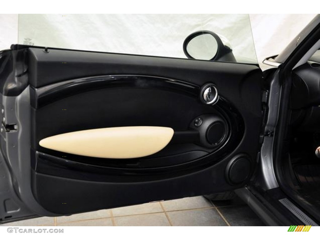 2009 Mini Cooper S Hardtop Lounge Carbon Black Leather Door Panel Photo #54986662