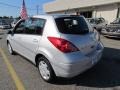 Brillant Silver - Versa 1.8 S Hatchback Photo No. 5