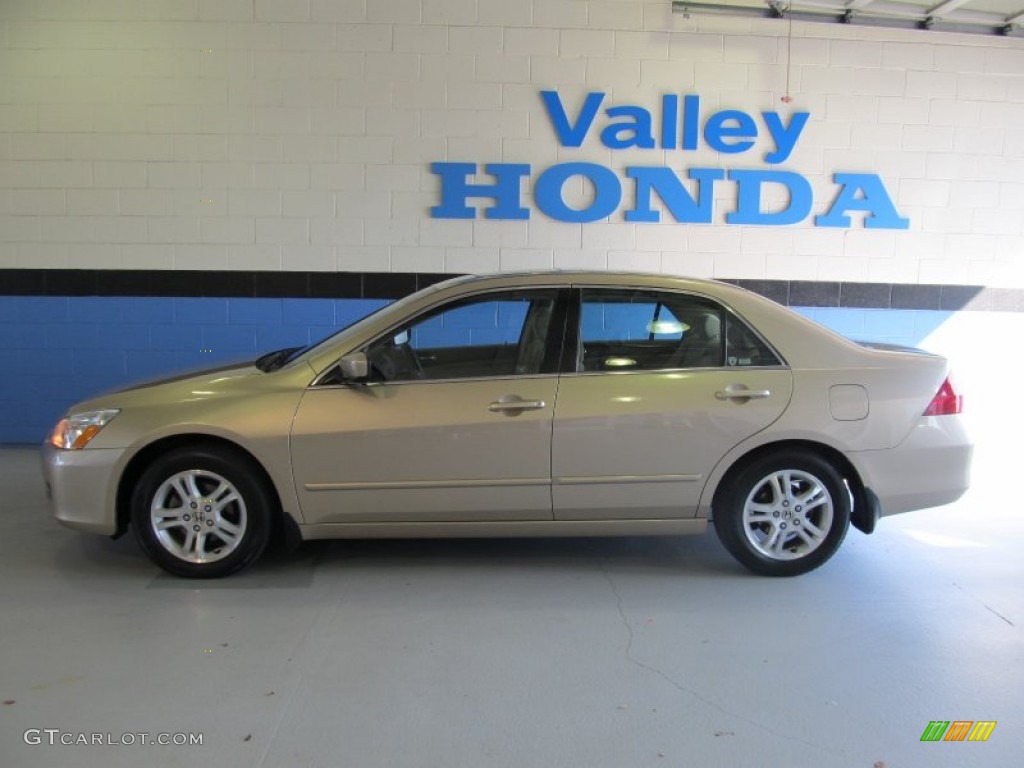 2006 Accord EX Sedan - Desert Mist Metallic / Ivory photo #2