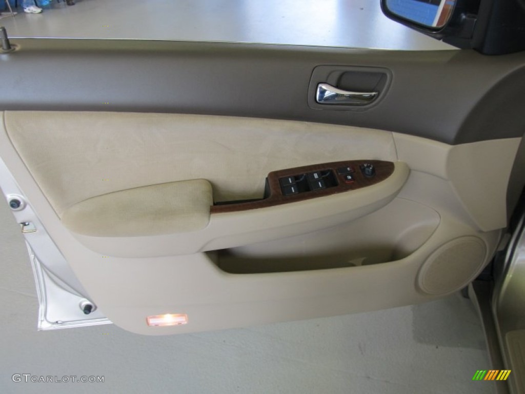 2006 Accord EX Sedan - Desert Mist Metallic / Ivory photo #8
