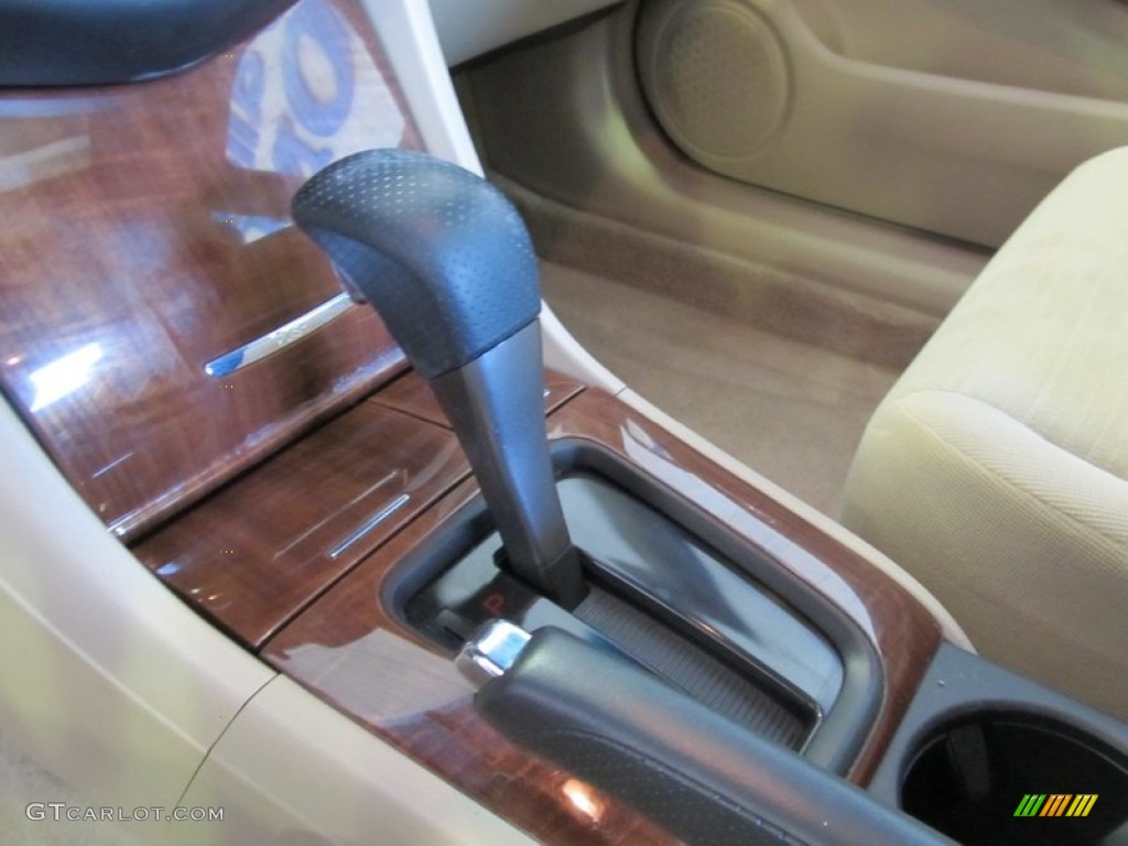 2006 Accord EX Sedan - Desert Mist Metallic / Ivory photo #13