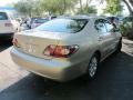 Mystic Gold Metallic - ES 300 Photo No. 2