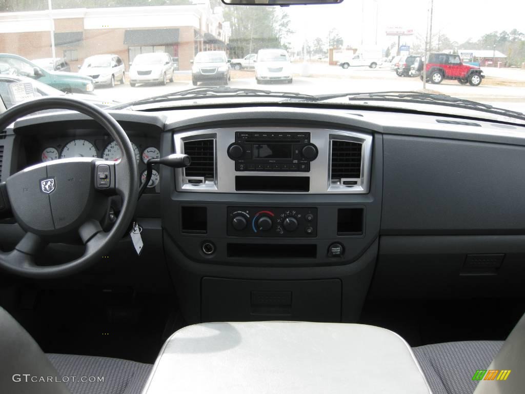 2008 Ram 1500 Big Horn Edition Quad Cab - Bright Silver Metallic / Medium Slate Gray photo #7