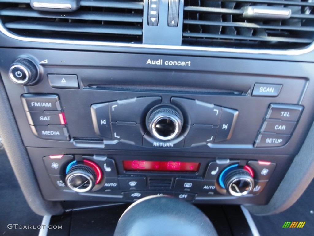 2010 Audi A5 2.0T quattro Cabriolet Controls Photo #54993277