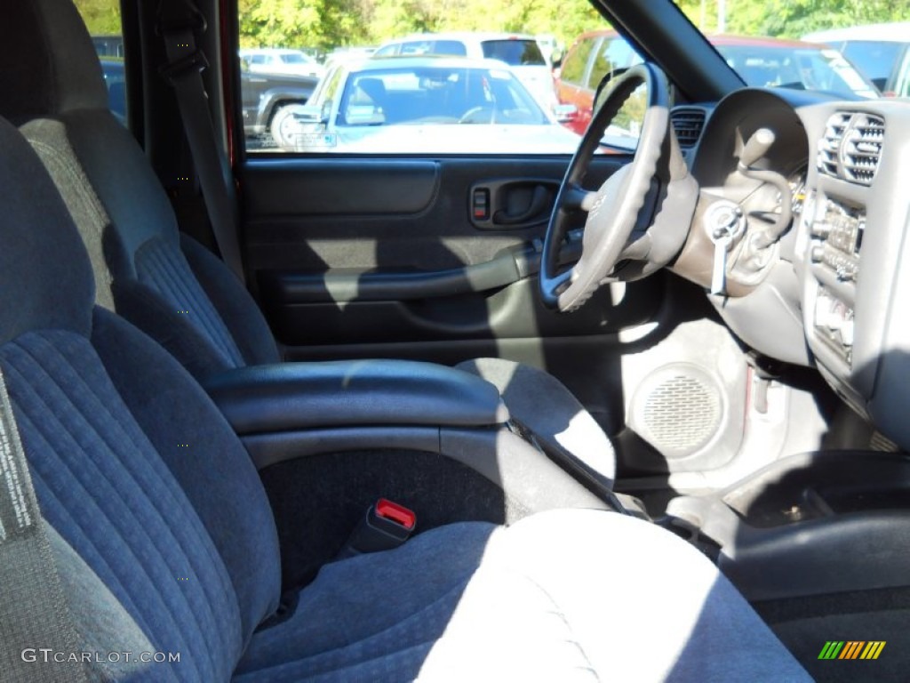 2000 Blazer LS 4x4 - Majestic Red Metallic / Medium Gray photo #20