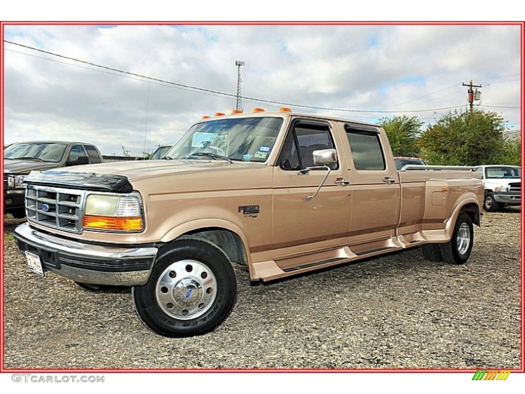Light Saddle Metallic 1996 Ford F350 XLT Crew Cab Dually Exterior Photo #54996442