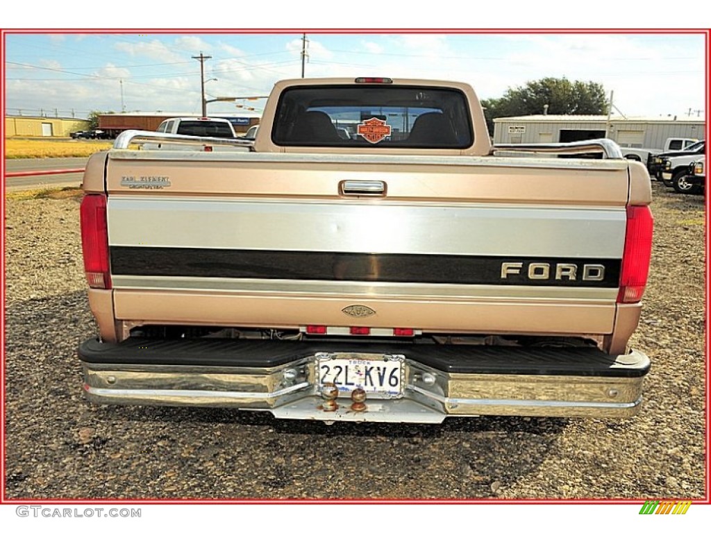 1996 F350 XLT Crew Cab Dually - Light Saddle Metallic / Beige photo #4