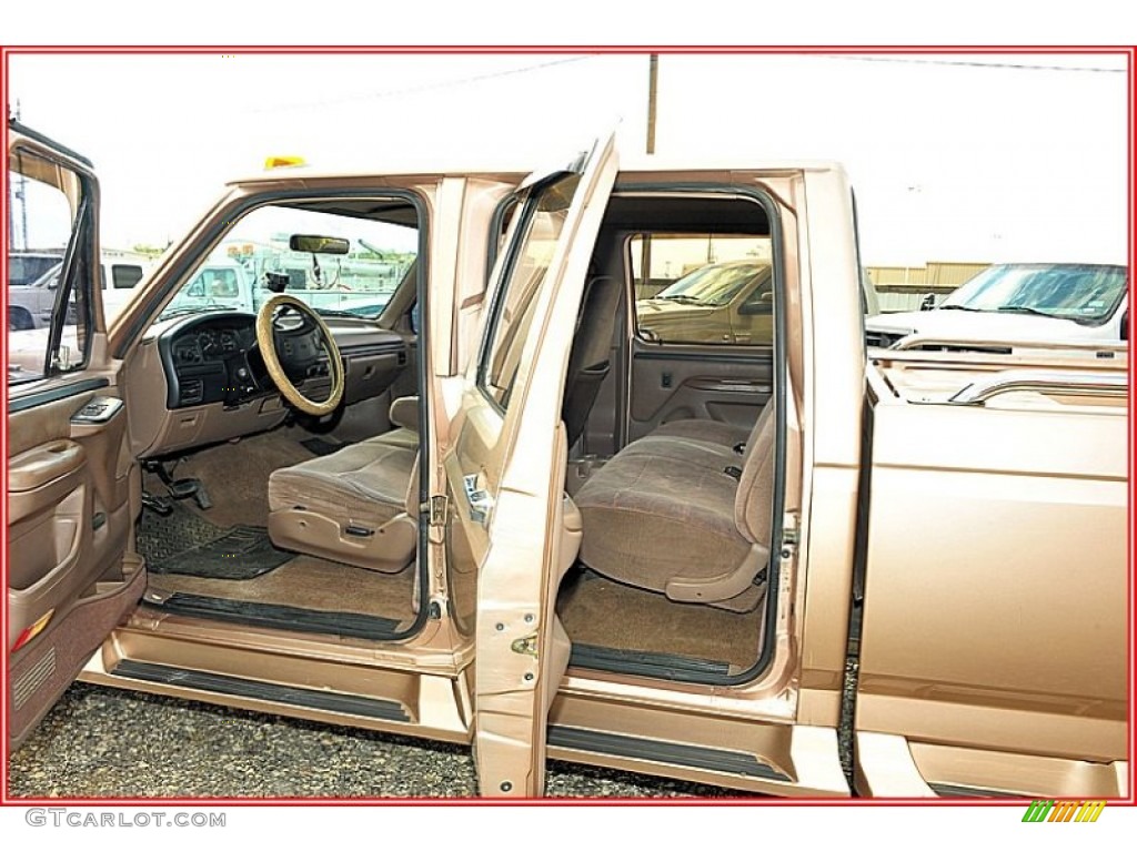 Beige Interior 1996 Ford F350 XLT Crew Cab Dually Photo #54996596