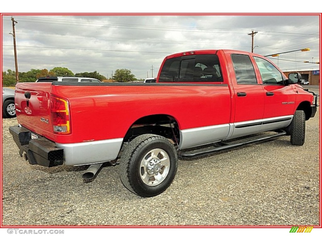 2005 Ram 2500 ST Quad Cab 4x4 - Flame Red / Dark Slate Gray photo #8