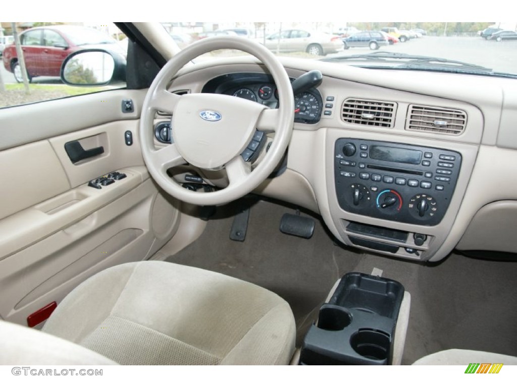 2006 Ford Taurus SE Medium/Dark Pebble Beige Dashboard Photo #54997942