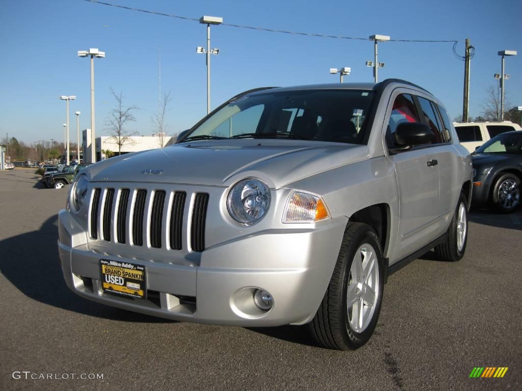 2008 Compass Sport - Bright Silver Metallic / Dark Slate Gray photo #1