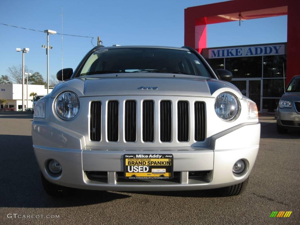 2008 Compass Sport - Bright Silver Metallic / Dark Slate Gray photo #16