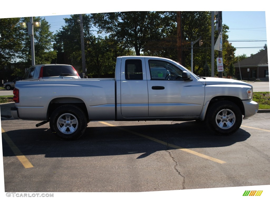 2008 Dakota SLT Extended Cab - Bright Silver Metallic / Dark Slate Gray/Medium Slate Gray photo #8