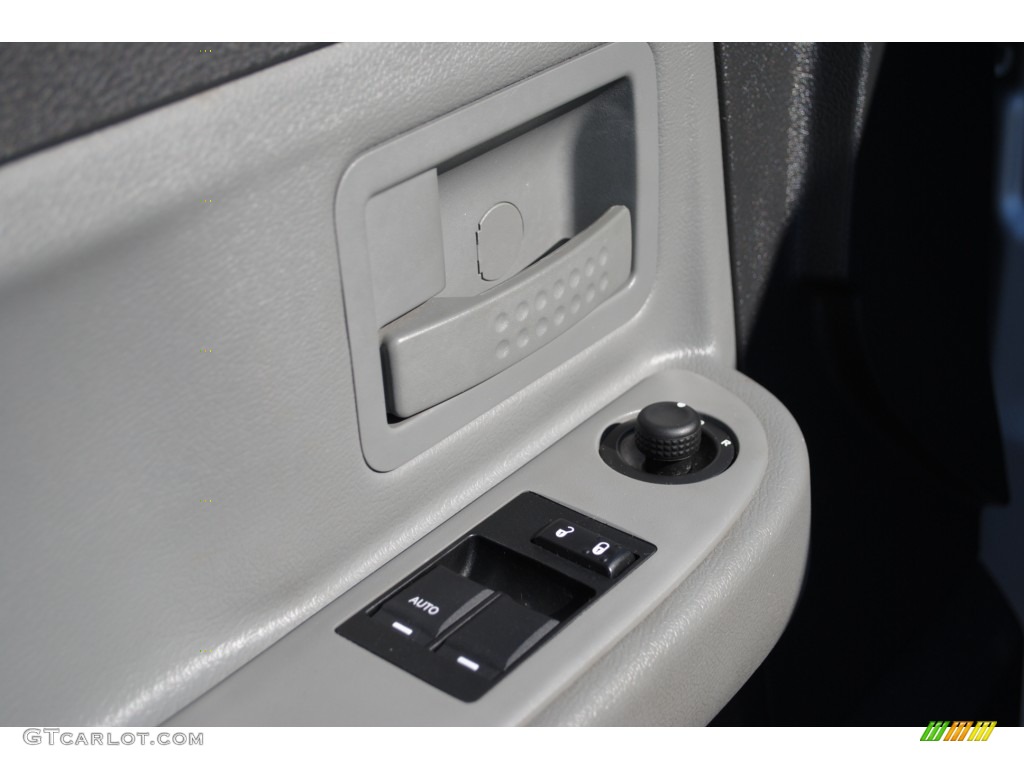 2008 Dakota SLT Extended Cab - Bright Silver Metallic / Dark Slate Gray/Medium Slate Gray photo #13