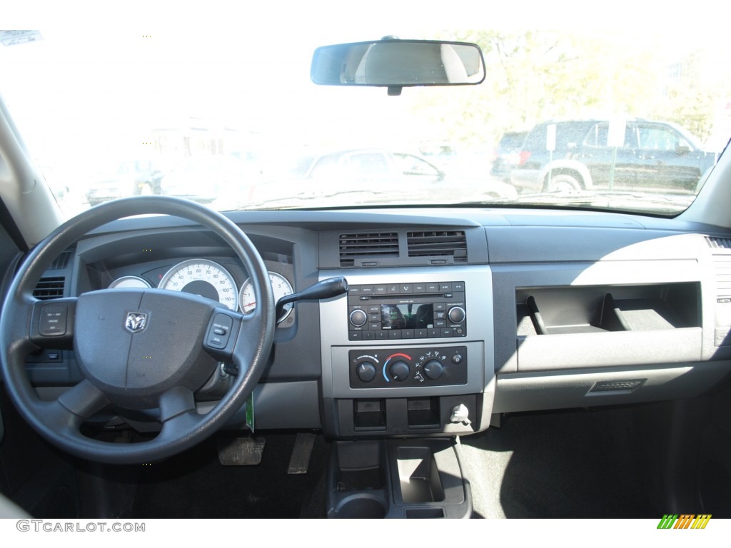 2008 Dakota SLT Extended Cab - Bright Silver Metallic / Dark Slate Gray/Medium Slate Gray photo #16